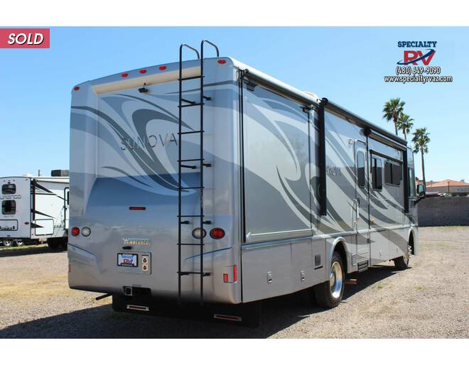 2015 Itasca Sunova Ford F-53 33C Class A at Specialty RVs of Arizona STOCK# A01596 Photo 4